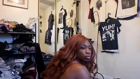 Miss Ivory online show from February 2026 12:40:02 AM