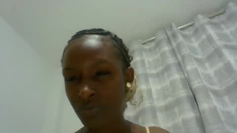 kiki online show from February 2026 04:38:02 PM