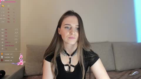 Snapshot of miss_kitty13 chatting on February 2025 05:30:01 AM Kitty online show from February 2025 05:30:01 AM