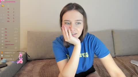 Snapshot of miss_kitty13 chatting on February 2025 06:21:02 AM Kitty online show from February 2025 06:21:02 AM