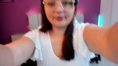 Kloe online show from June 2026 11:53:01 AM