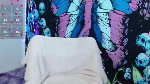 Snapshot of miss_kumikahri chatting on July 2026 10:15:01 PM Ahri James online show from July 2026 10:15:01 PM