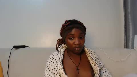 Snapshot of miss_lofti chatting on November 2025 10:06:02 AM Lofti online show from November 2025 10:06:02 AM