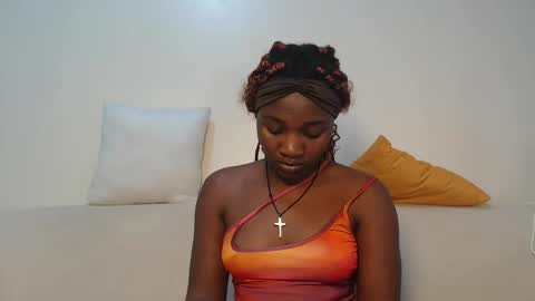Snapshot of miss_lofti chatting on November 2025 01:11:02 PM Lofti online show from November 2025 01:11:02 PM
