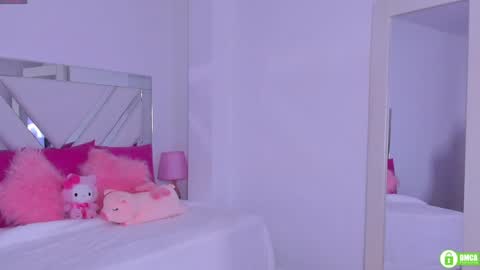   online show from December 2024 02:16:02 PM