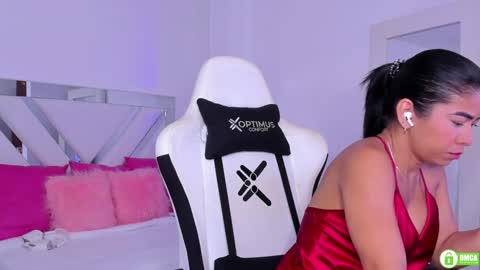   online show from February 2025 11:32:01 AM