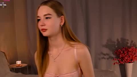 Snapshot of miss_nicoletta chatting on October 2025 12:23:01 AM Nicole online show from October 2025 12:23:01 AM