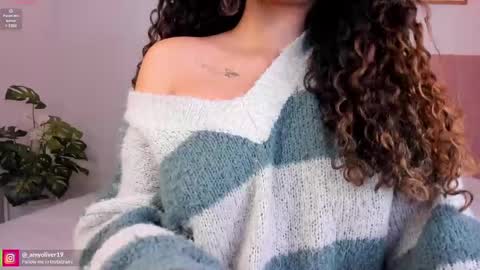 Amy Olivera online show from February 2025 03:05:02 PM