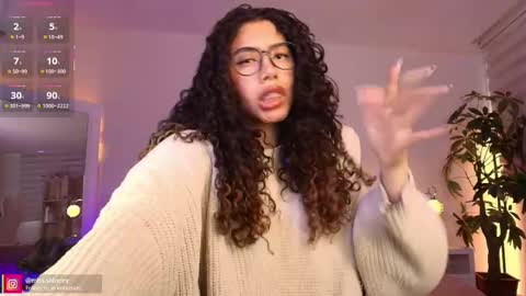 Amy Olivera online show from October 2025 01:37:01 PM