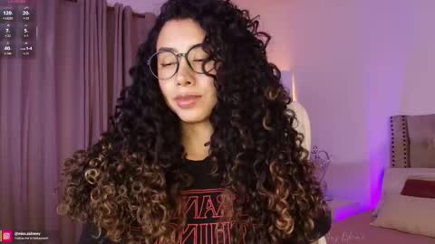 Amy Olivera online show from November 2025 12:50:02 PM