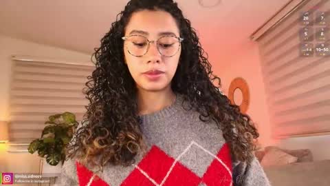 Amy Olivera online show from April 2026 01:06:02 PM