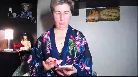 miss_tasha_kom online show from November 2025 03:44:01 PM