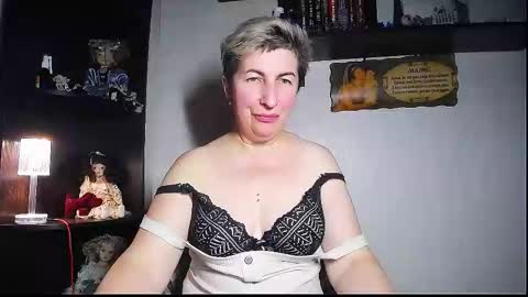 miss_tasha_kom online show from November 2025 02:35:01 PM