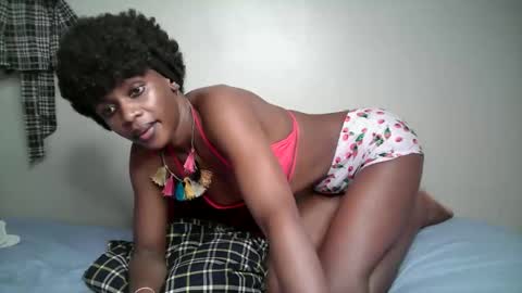Snapshot of miss_ug chatting on October 2025 10:49:01 AM miss_ug online show from October 2025 10:49:01 AM