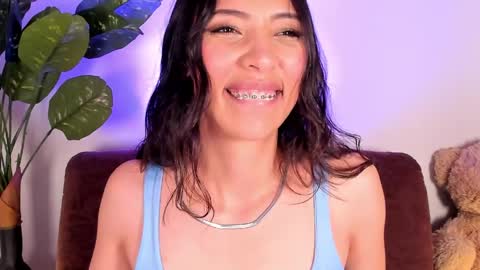 Miss Veronica online show from April 2026 01:01:01 PM