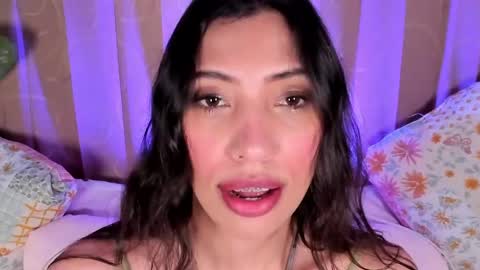 Miss Veronica online show from May 2026 01:09:02 PM