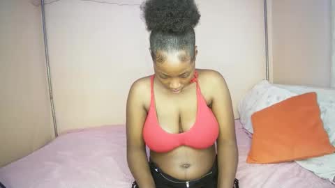 Snapshot of miss_worldfire chatting on May 2026 10:54:02 AM miss_worldfire online show from May 2026 10:54:02 AM