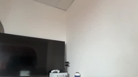 Ameliahs online show from October 2025 12:59:01 PM