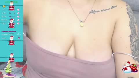 Snapshot of missamy_adams chatting on December 2024 06:23:02 PM AMY INDEPENT MODEL online show from December 2024 06:23:02 PM
