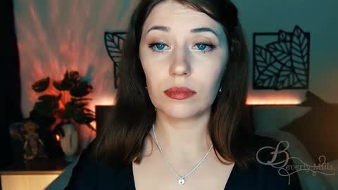 The divine Beverly online show from January 2025 06:46:01 PM