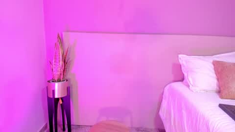 Miss Bombom online show from September 2025 01:51:02 AM