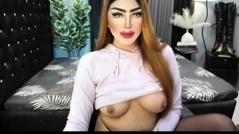 PRIESTESS CHANNEL online show from October 2025 05:59:01 PM