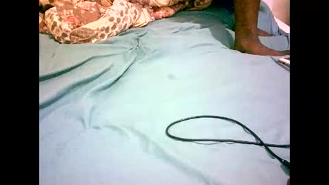 Snapshot of misscuteberry chatting on November 2025 10:47:02 AM VAL online show from November 2025 10:47:02 AM