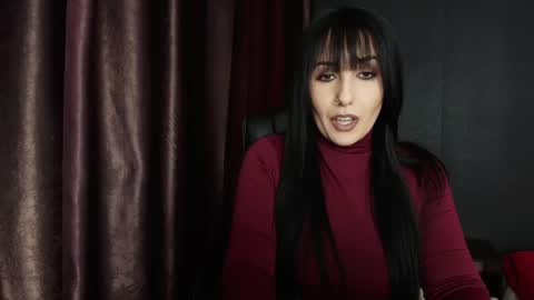 Miss online show from December 2024 09:22:02 PM