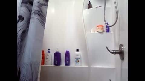 MissEeva online show from December 2024 10:06:02 PM