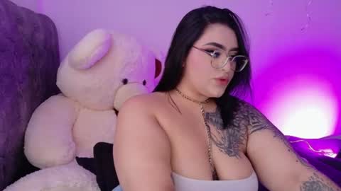 Snapshot of missevans_ chatting on July 2026 04:20:02 PM missevans_ online show from July 2026 04:20:02 PM