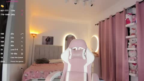 Snapshot of missgissel chatting on June 2026 01:57:02 PM Gisell Gigi online show from June 2026 01:57:02 PM