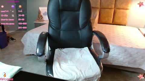 Snapshot of missgomezz_ chatting on March 2025 03:11:01 AM Maria Gomezz online show from March 2025 03:11:01 AM