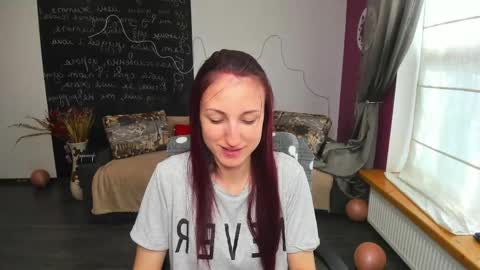 Snapshot of missis_sofiia chatting on May 2026 07:02:02 AM Sofia online show from May 2026 07:02:02 AM
