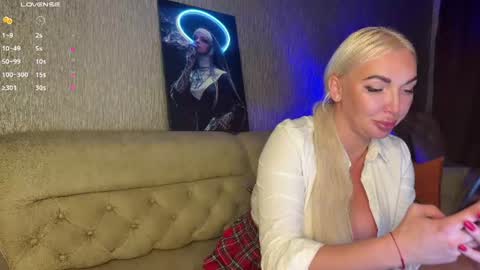 Jess online show from August 2026 08:07:02 PM