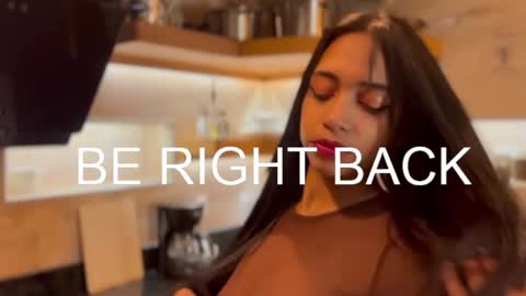 Ania online show from December 2024 01:44:02 PM