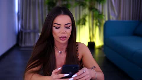 Snapshot of misskiarra chatting on March 2025 05:17:02 AM misskiarra online show from March 2025 05:17:02 AM