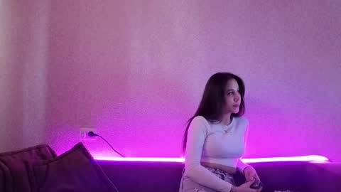 misskissez online show from April 2026 08:13:01 AM