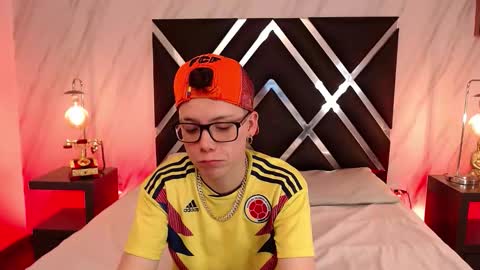 misslexy_ online show from October 2025 01:04:02 AM