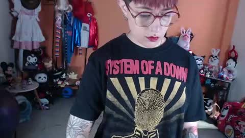Miss Mia online show from July 2026 02:43:01 PM