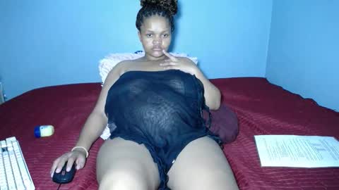 mimmi online show from November 2025 06:52:01 PM