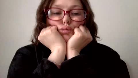 missmistressmal online show from May 2026 01:27:01 PM