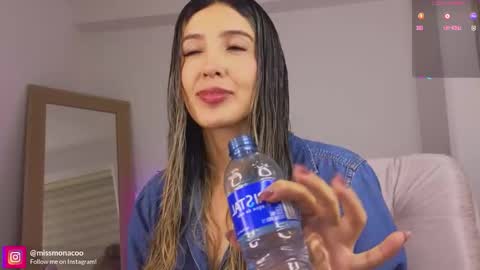 Emma Rivera online show from November 2025 10:15:02 PM