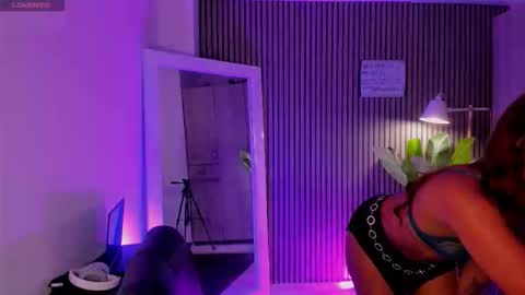 Snapshot of missnaomi_ chatting on September 2025 06:02:01 AM Naomi online show from September 2025 06:02:01 AM