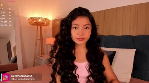 Emma Prada online show from February 2026 12:00:01 PM