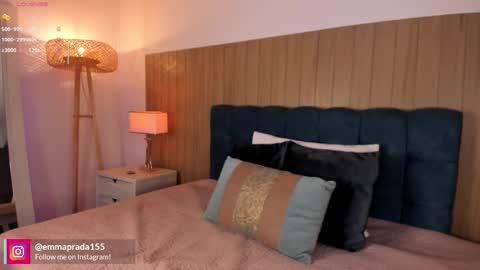 Emma Prada online show from February 2026 11:50:02 AM