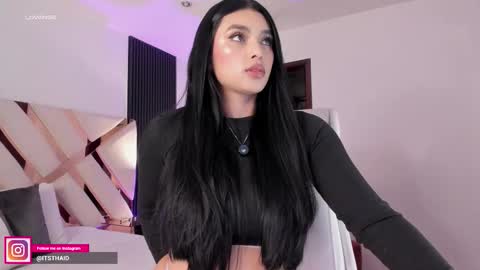 Fernanda Davila online show from February 2026 10:27:01 PM