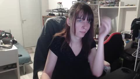 missthon online show from February 2026 12:53:02 PM