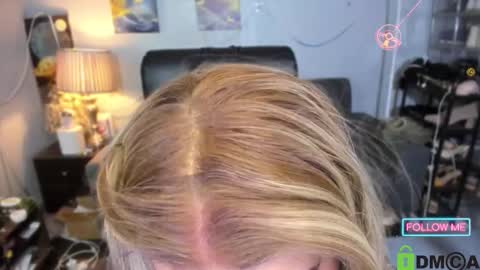 Amanda . online show from March 2026 03:52:01 PM