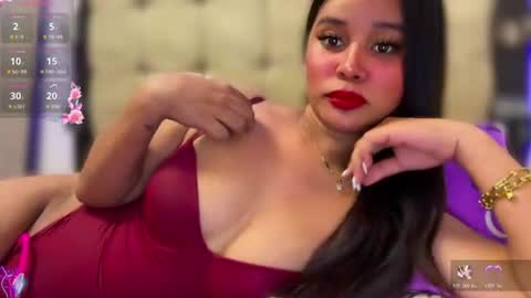 Snapshot of missxthalia697 chatting on June 2026 04:53:02 AM Miss. Thalia online show from June 2026 04:53:02 AM