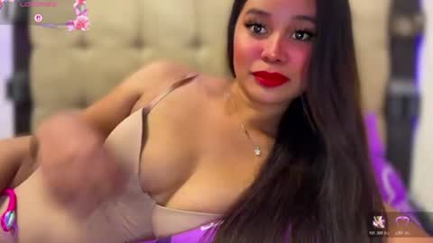 Snapshot of missxthalia697 chatting on July 2026 03:30:01 AM Miss. Thalia online show from July 2026 03:30:01 AM